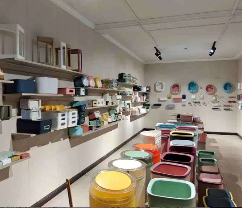 GRS PE Outdoor Trash Can